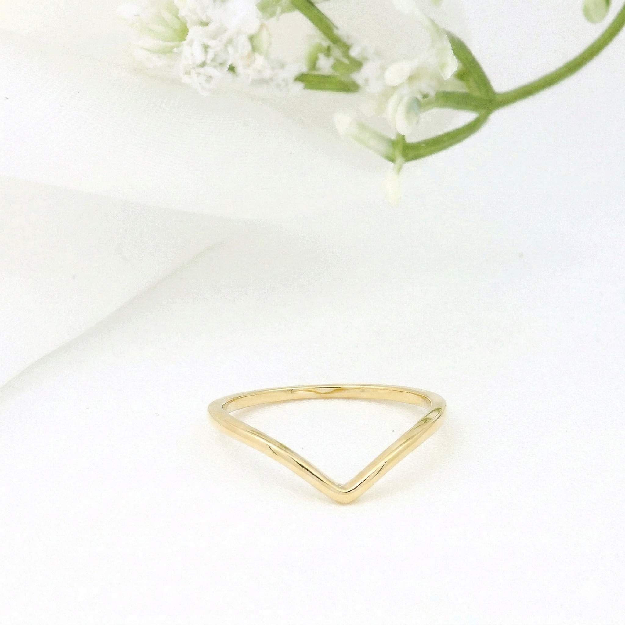 Minimalist Solid Gold Dainty Chevron V Shape Stacking Ring