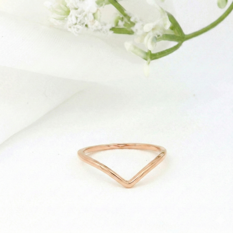 Minimalist Solid Gold Dainty Chevron V Shape Stacking Ring