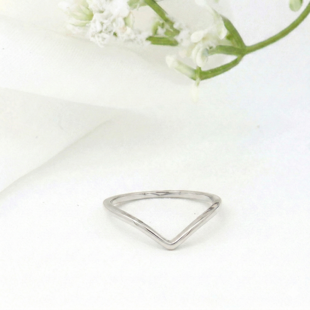Minimalist Solid Gold Dainty Chevron V Shape Stacking Ring