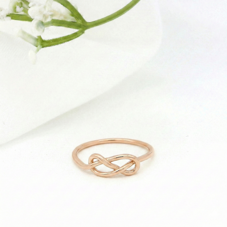 Minimalist Solid Gold Dainty Infinity Love Knot Ring