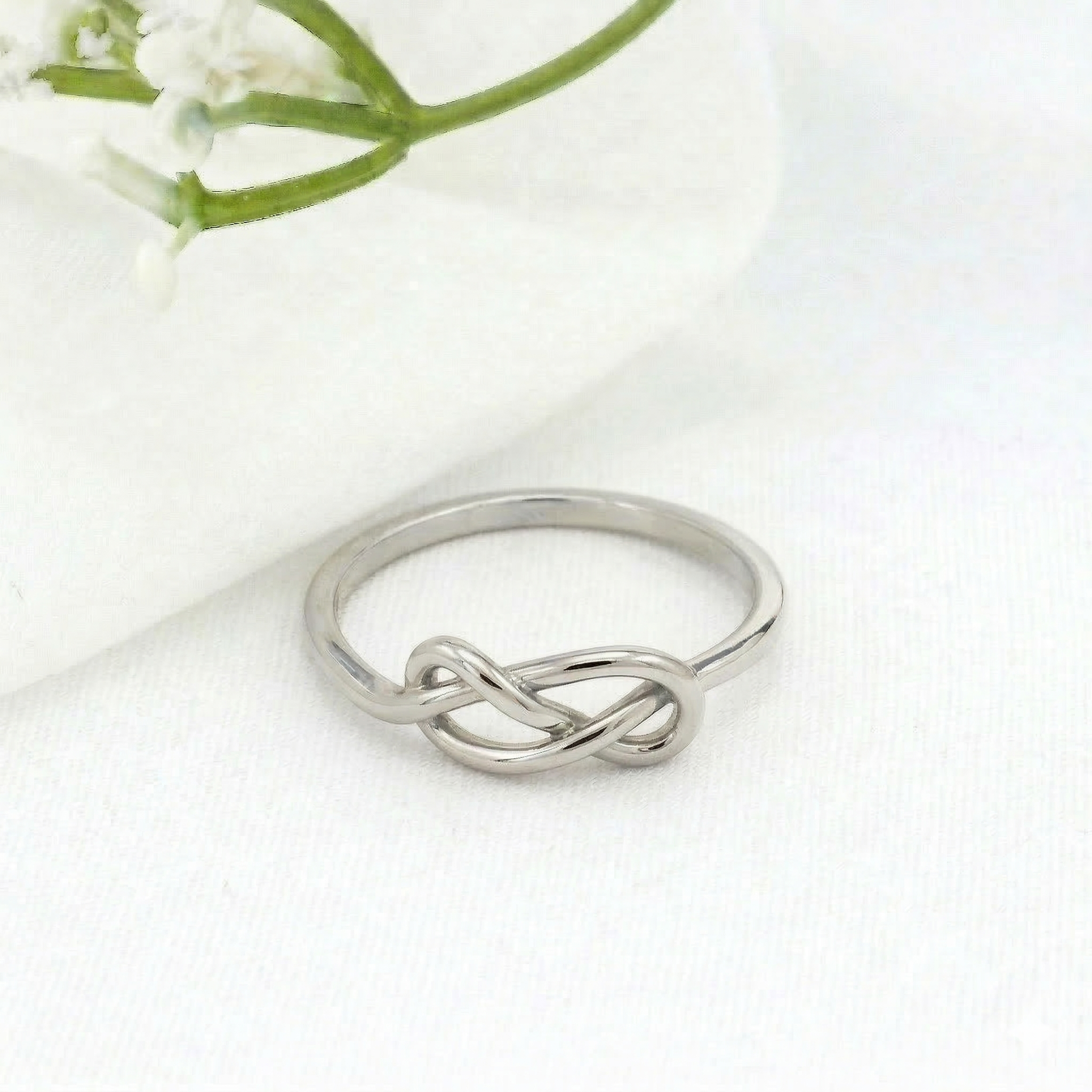 Minimalist Solid Gold Dainty Infinity Love Knot Ring