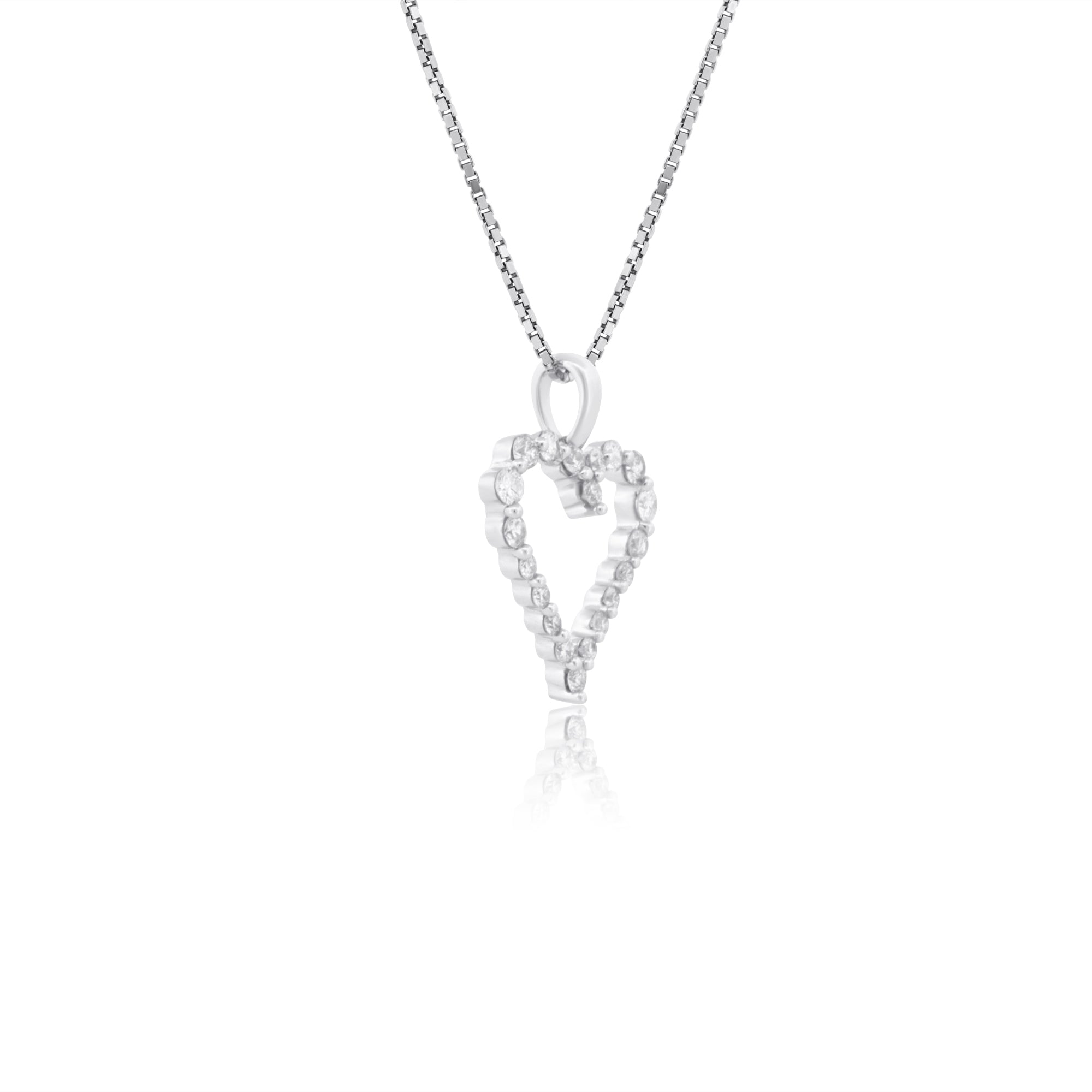 14k White Gold with 0.24Ctw White Diamond lined Heart Necklace