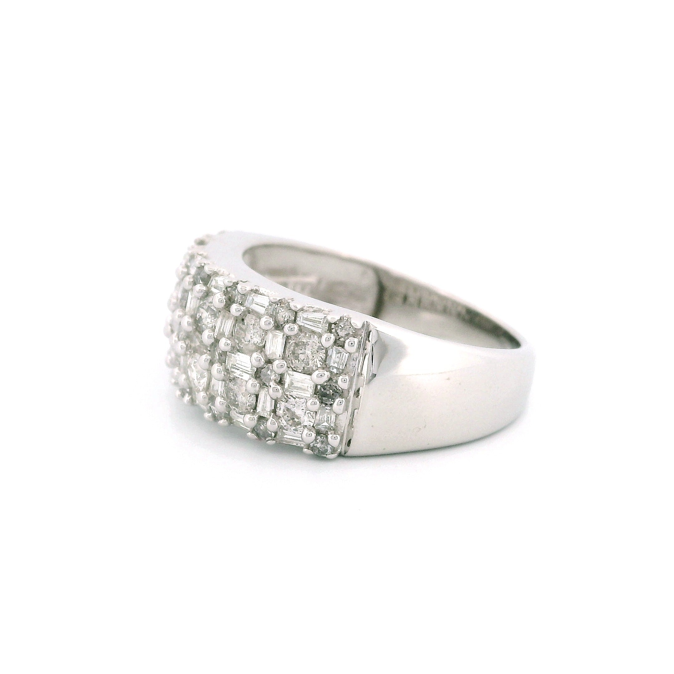 10K White Gold Thick Band Ring