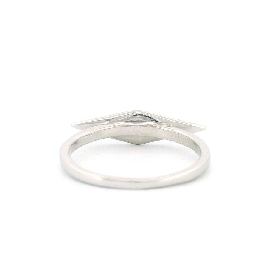 14k Gold Horizontal Rhombus Diamond Ring