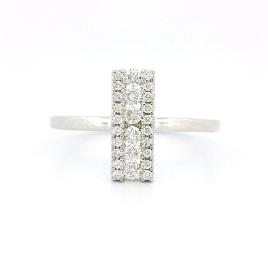 14k Gold Vertical Line Diamond Cluster Ring