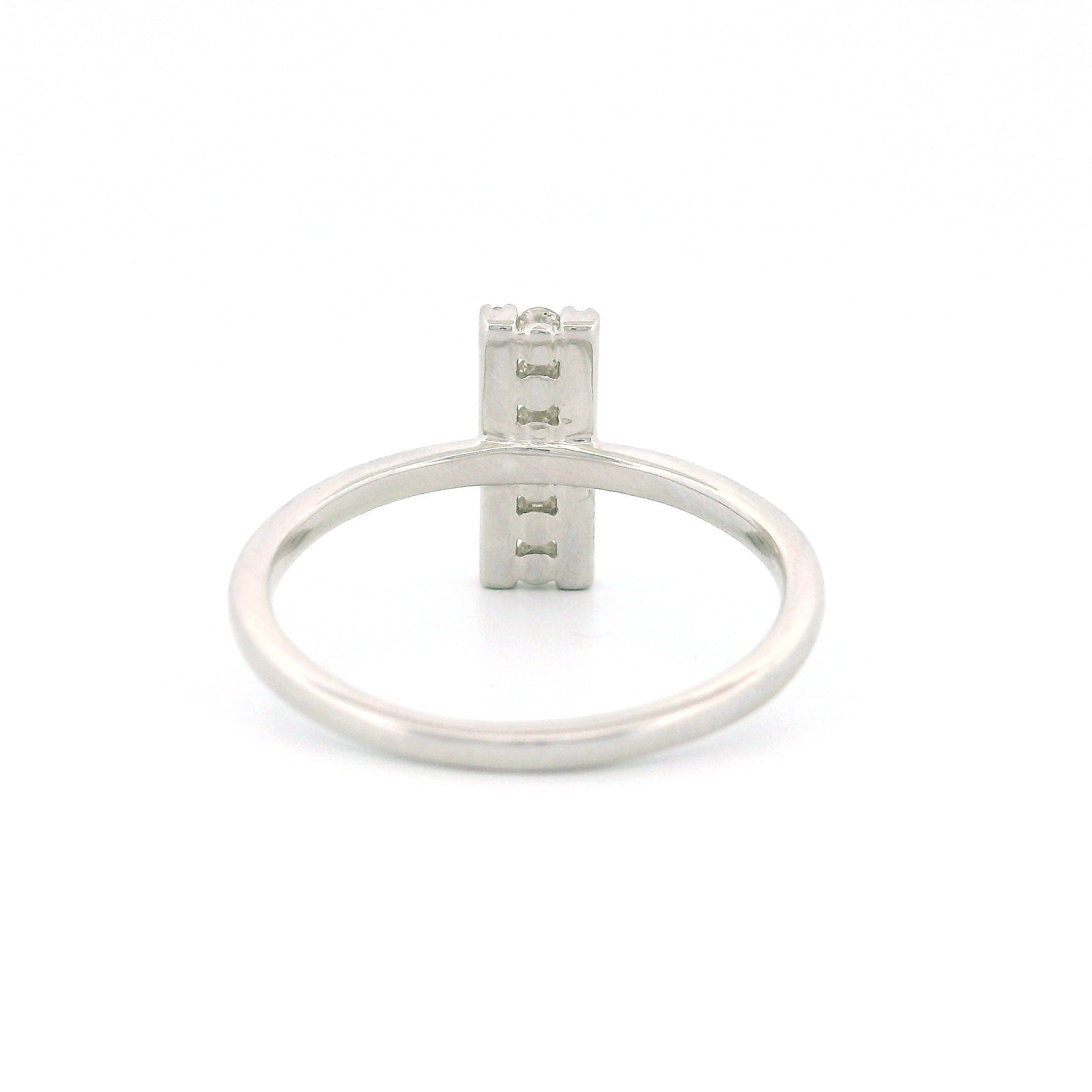 14k Gold Vertical Line Diamond Cluster Ring