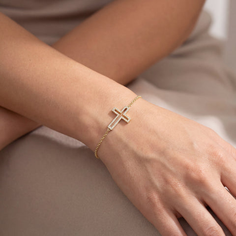 14k Yellow Gold Diamond Cross Halo Bracelet