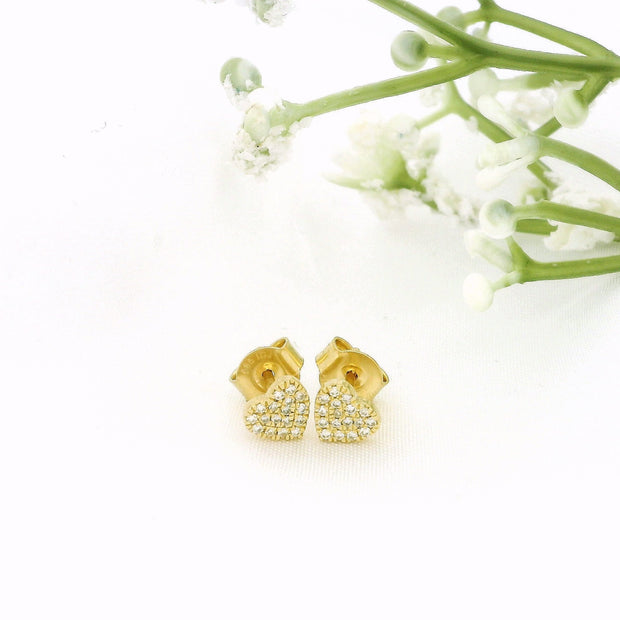 14k Gold with .10Ctw Natural White Diamond Heart Stud Earrings