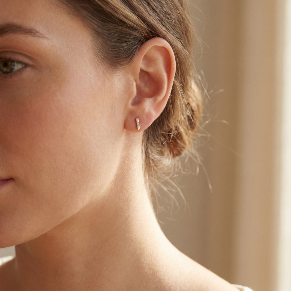 14k Gold with .10Ctw Natural White Diamond Bar Stud Earrings