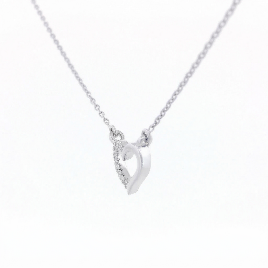14k Gold 0.03ctw Diamond Half-Pave Heart Necklace