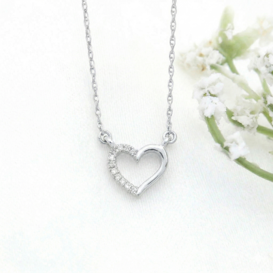 14k Gold 0.03ctw Diamond Half-Pave Heart Necklace