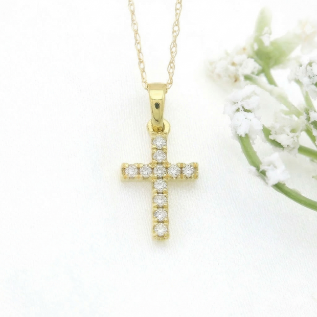14k Gold 0.11ctw Diamond Cross Necklace