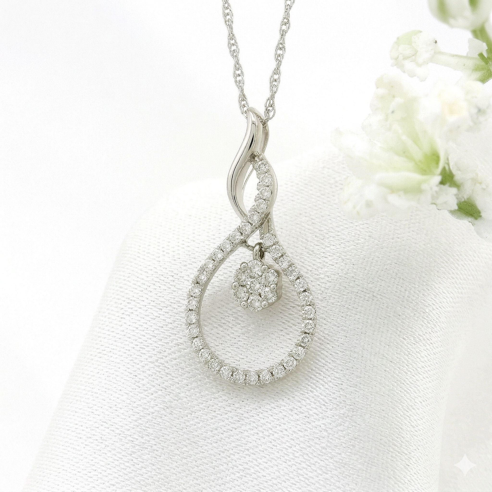 14k Gold Diamond Floating Cluster Necklace