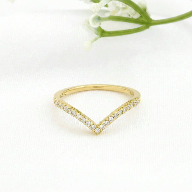 14k Yellow Gold with .14Ctw Round Natural White Diamond Pavé Diamond Chevron Ring