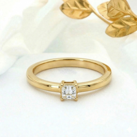 10K Yellow Gold Princess Cut Diamond Solitaire Ring