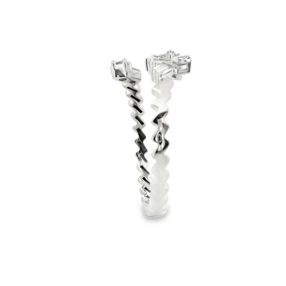 14K Yellow Gold Open Bypass Ring with Baguette & Round Diamond Star Cluster | 0.17 Ctw Natural White Diamond Twist Band