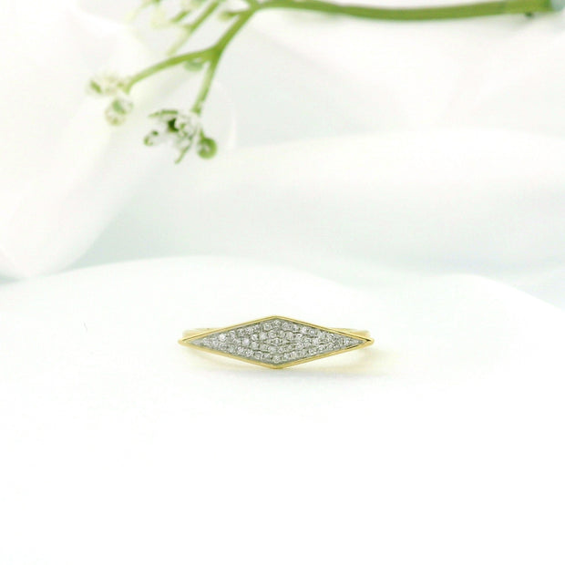 14k Gold Horizontal Rhombus Diamond Ring