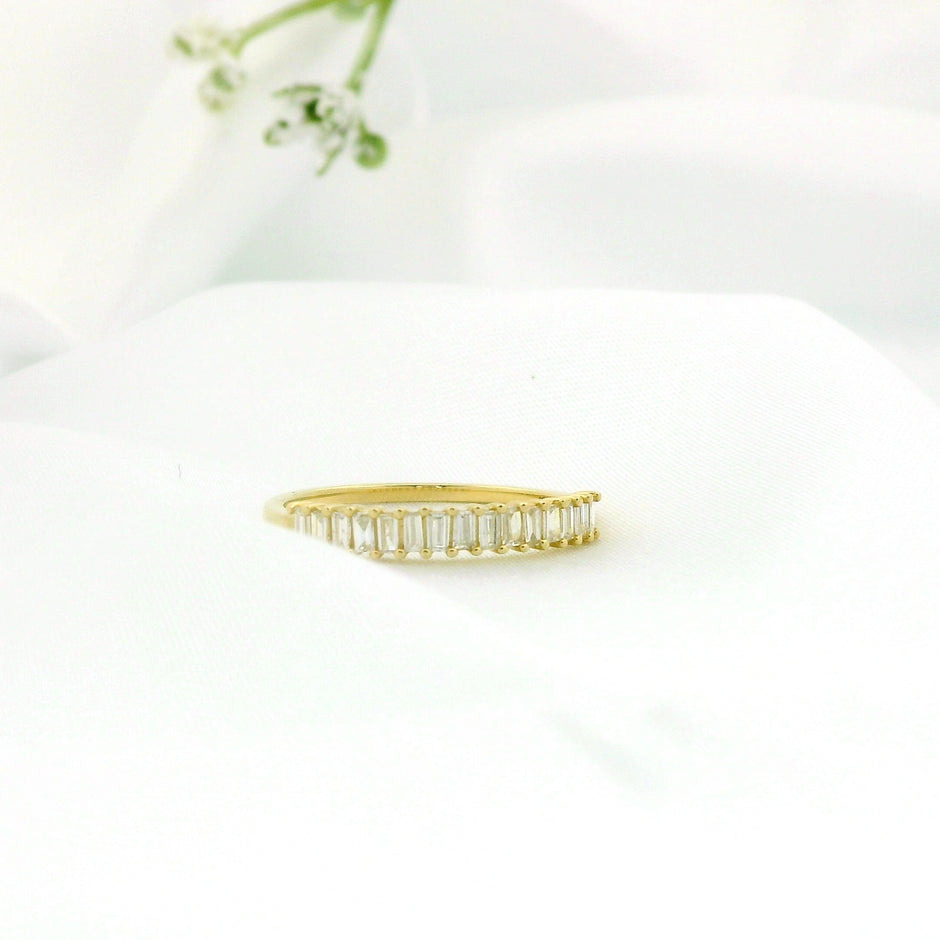 14k Gold Baguette Diamond Ring