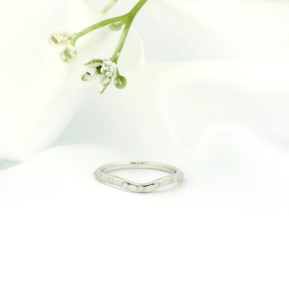 14K White Gold Curved Band Ring with 9 Diamonds