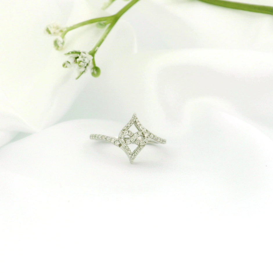 10k Gold Rhombus Halo Infinity Ring