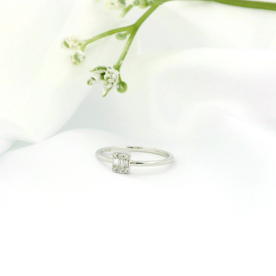 14k Gold Square Cluster Diamond Ring