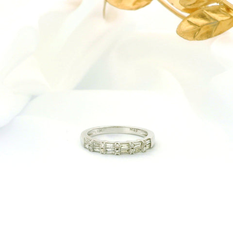 10k White Gold Diamond Band Ring