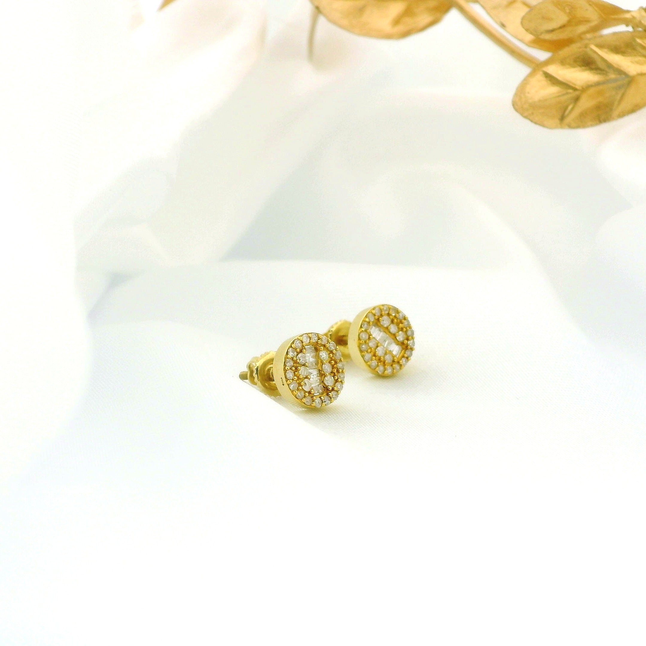 14k Yellow Gold Diamond Stud Earrings
