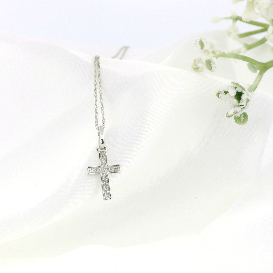 14k Gold Cross Charm Necklace