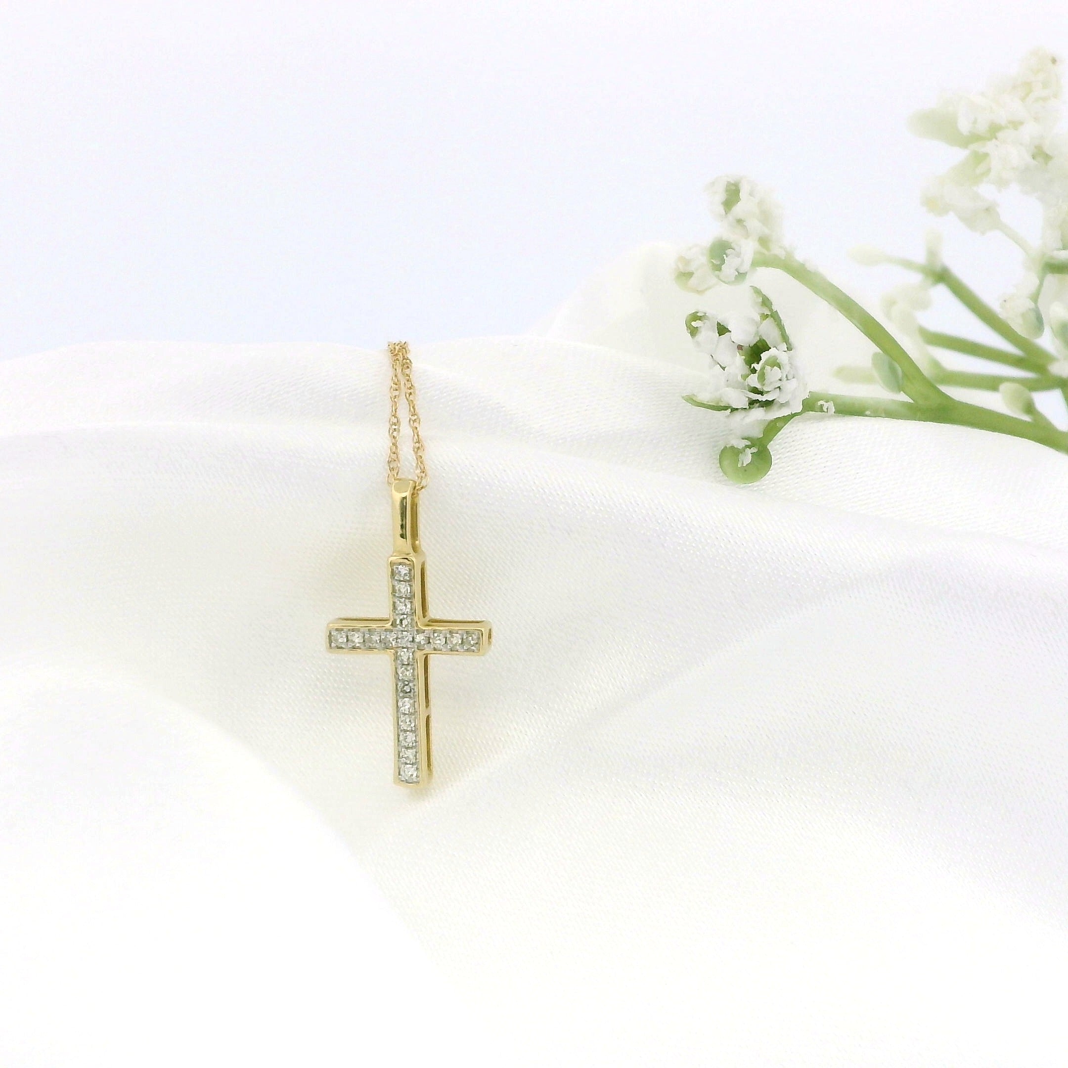 14k Gold Small Cross Charm Necklace