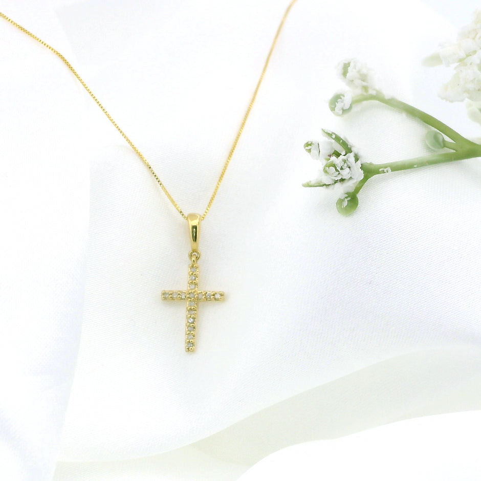 10k Gold Small Cross Charm Necklace