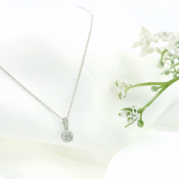 14k Gold Round Cluster Diamond Necklace