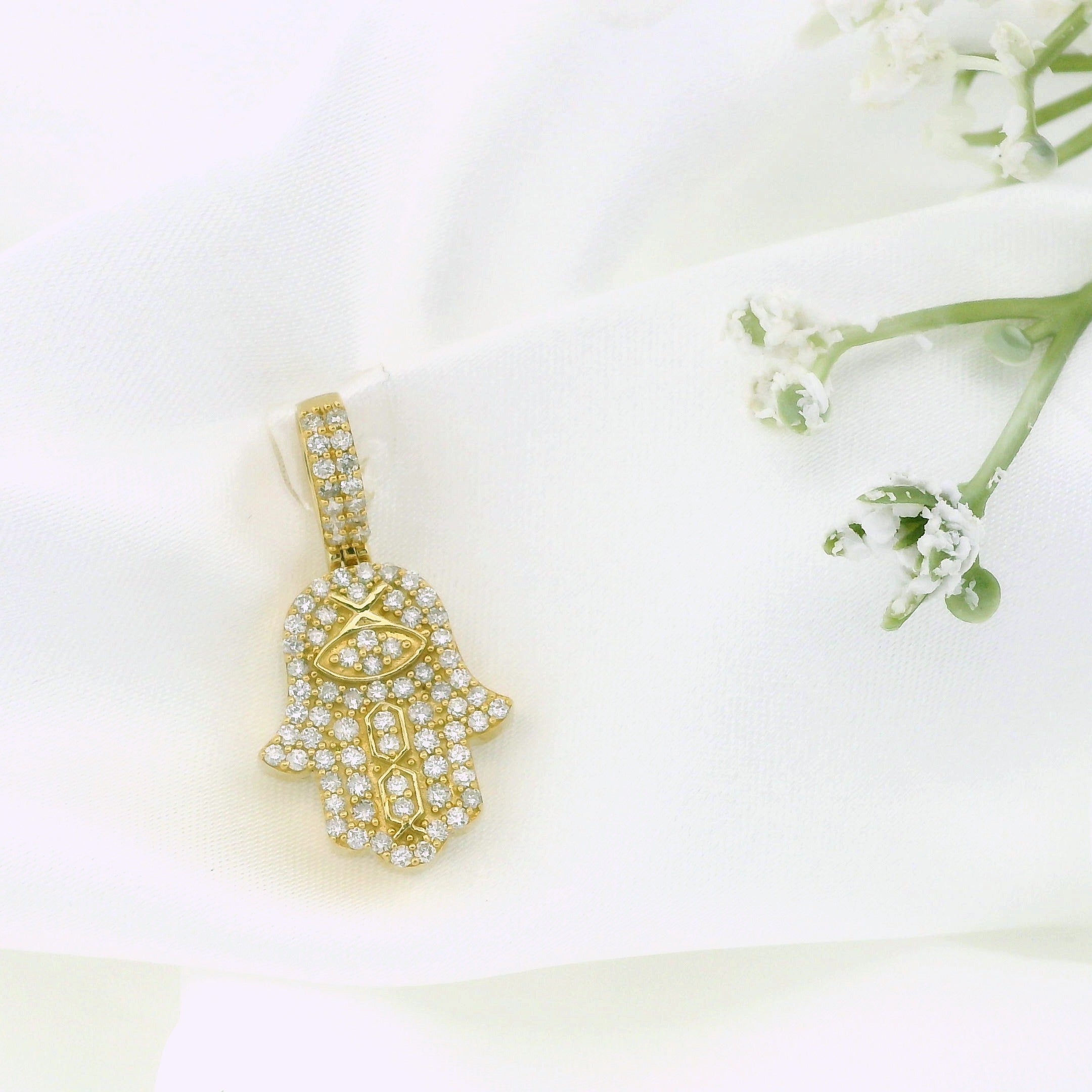 14k Yellow Gold Hamsa Hand Pendant