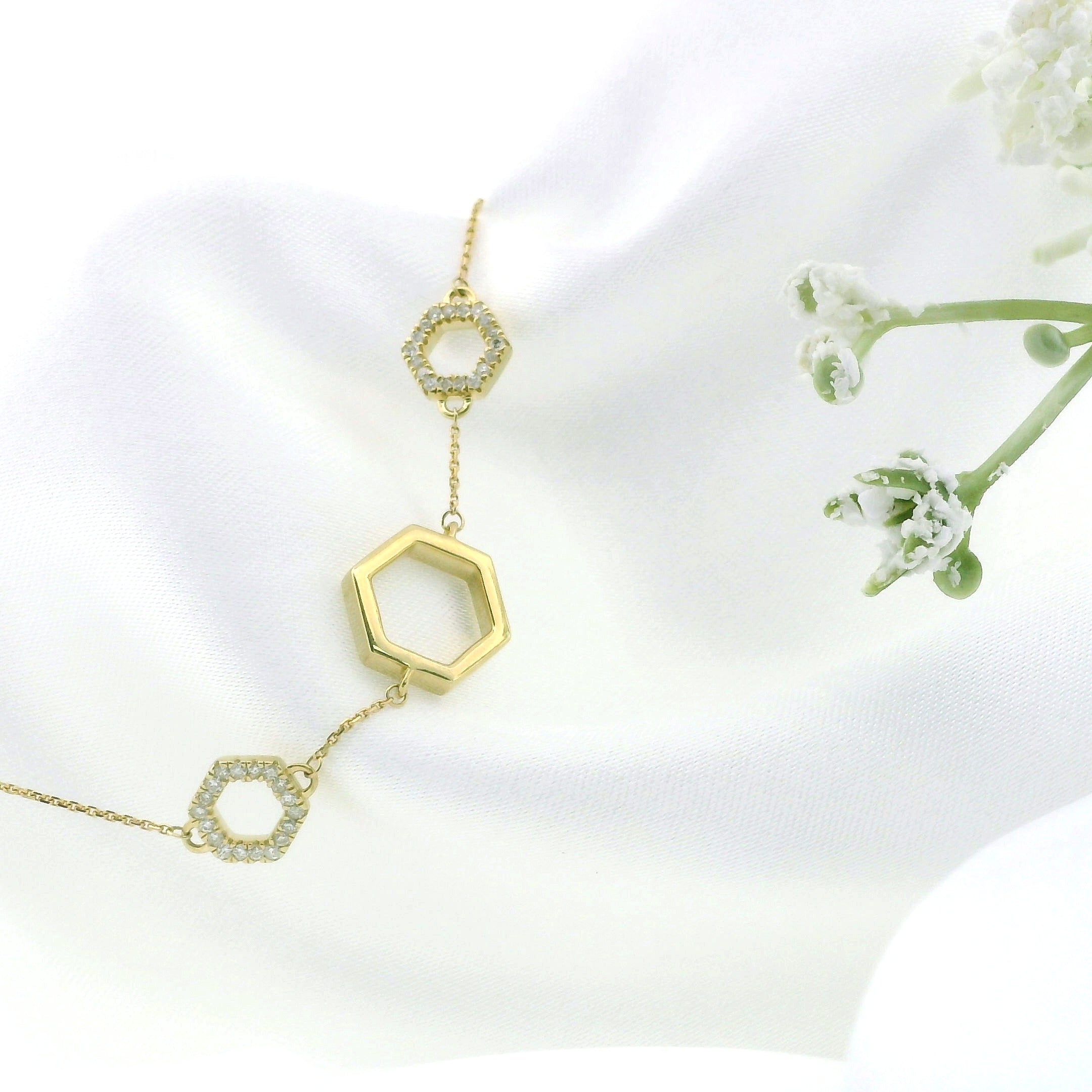 10k Yellow Gold Hexagon Bracelet